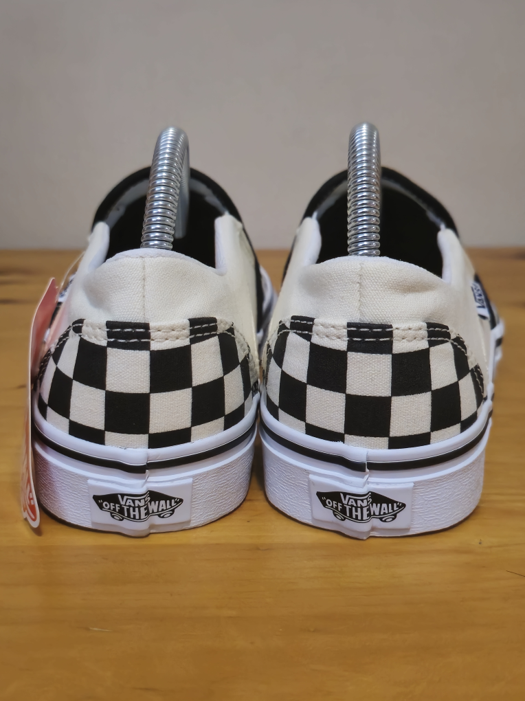 Brand New Vans Checkerboard Slip-On | Unisex - photo 4