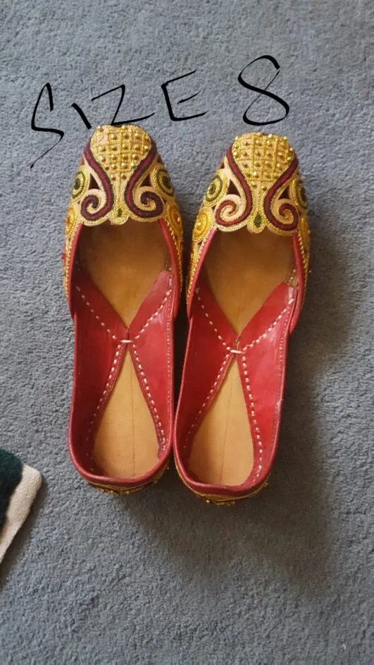 Indian Champaals/Modjri/Saris thumbnail