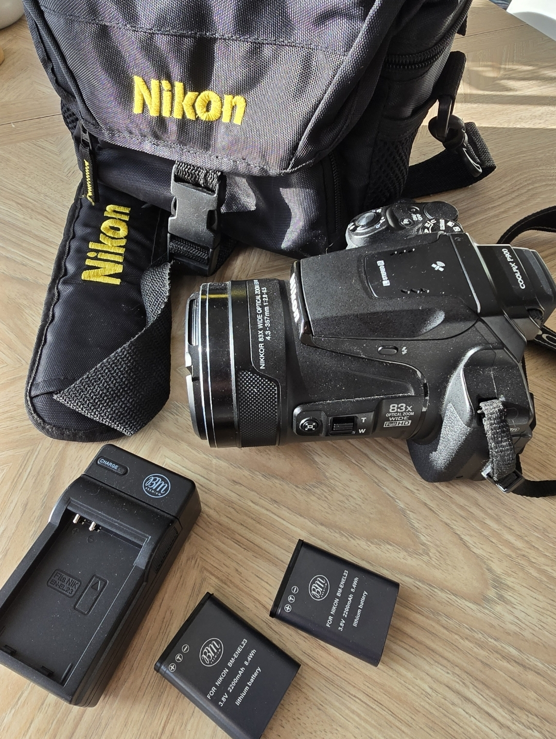 Nikon Coolpix P900 Superzoom Camera with Accessories