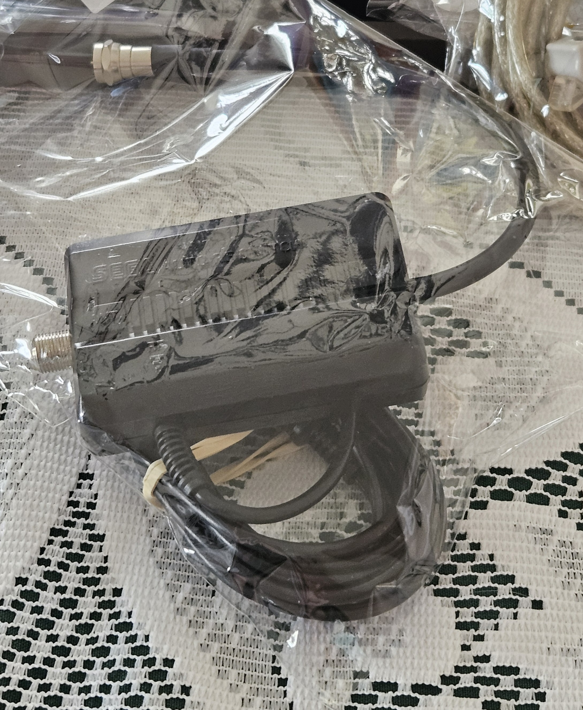 Older Generation Game System Accessories 🎮 - photo 3