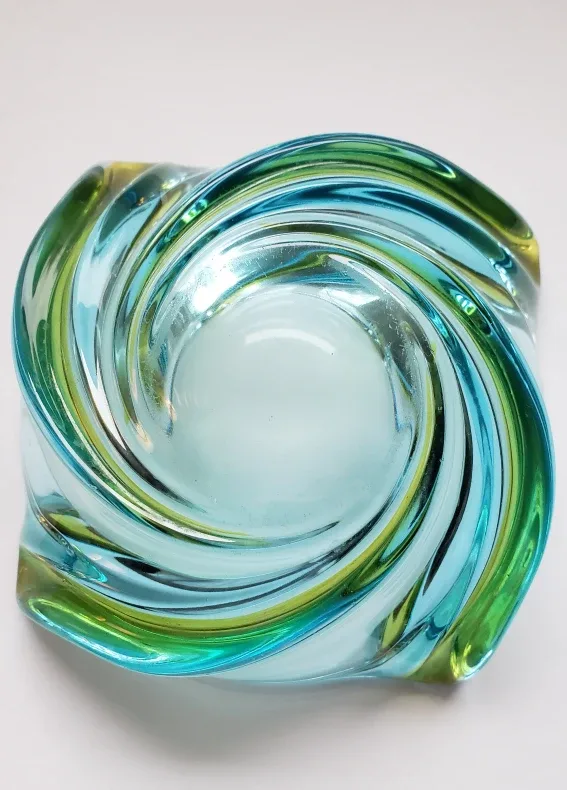 Vintage Mid-Century Modern Glass Ashtray image indicator(3)