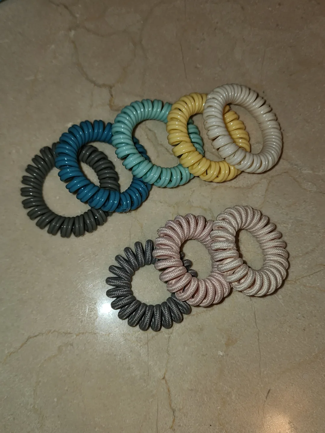 2 sets of spiral hair ties thumbnail