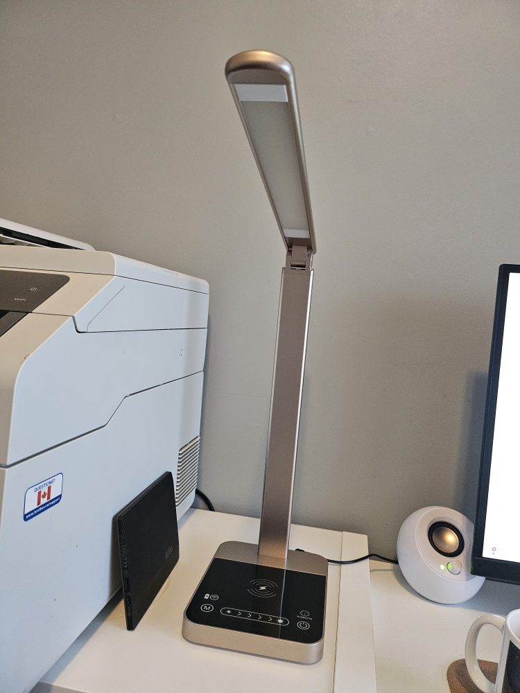 Wireless Charging Desk Lamp