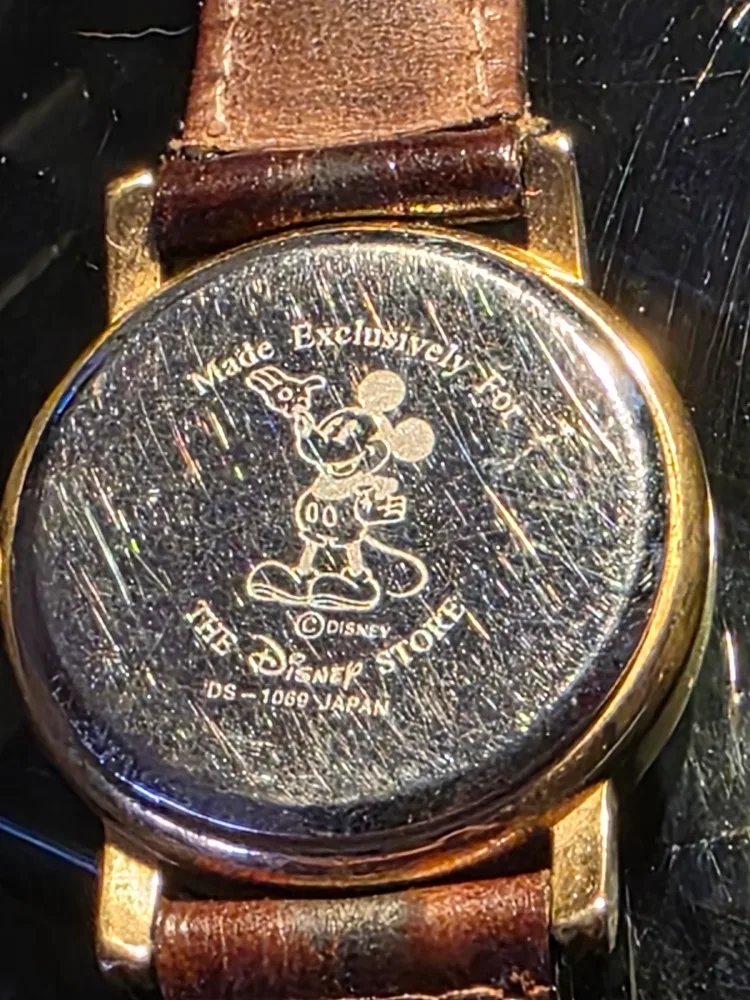 Vintage Disney Store Watch & Tin Set💚 image indicator(2)