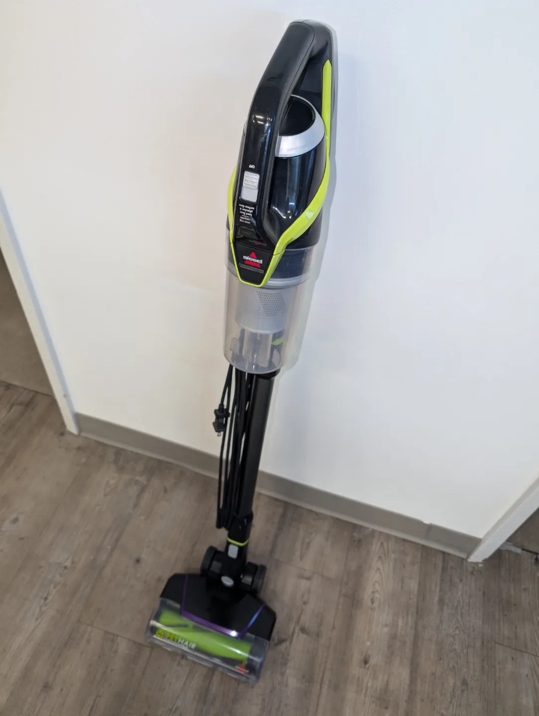 Bissell Pet Hair Eraser Cordless Stick Vacuum thumbnail