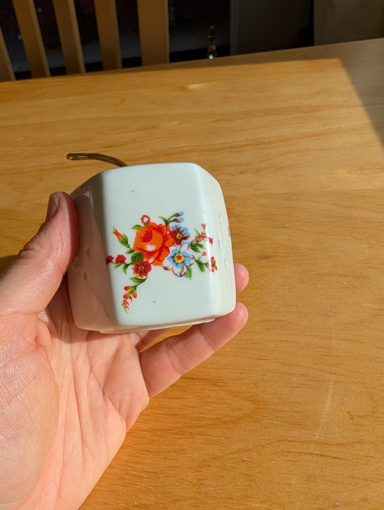 Vintage Potpourri Pomander Air Freshener 💚