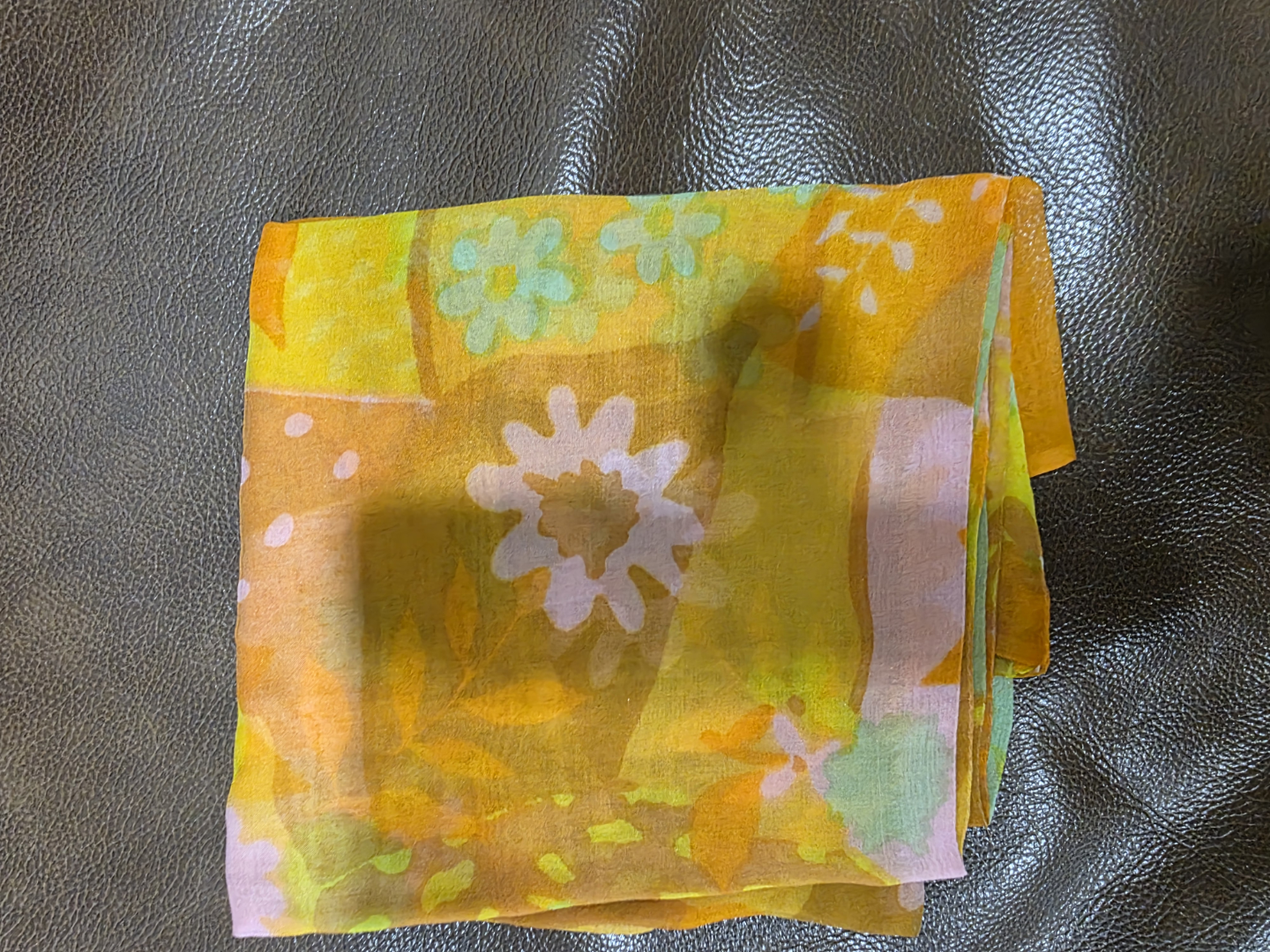 Vintage Floral Print Scarf