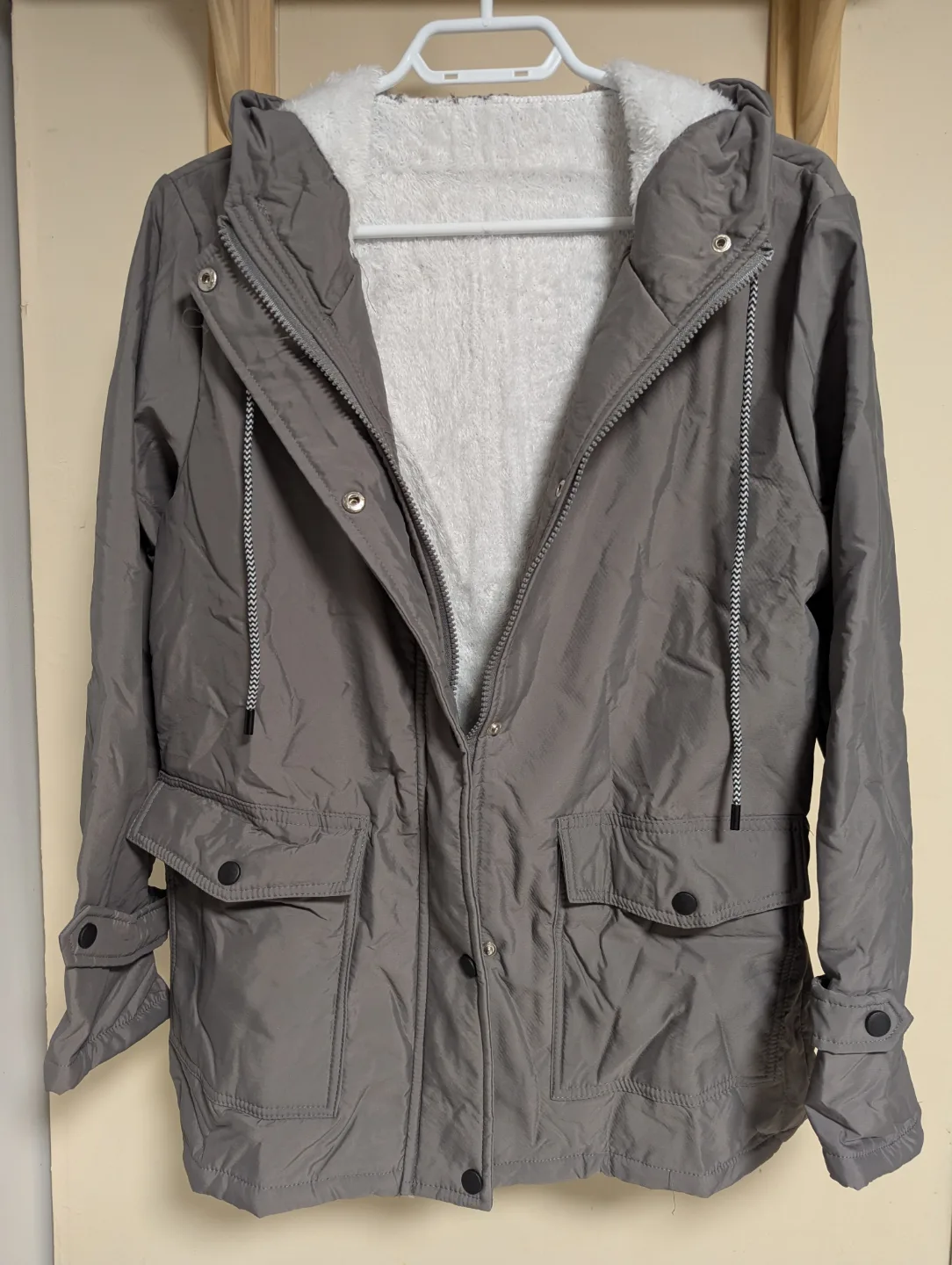 Gray Jacket ~ *New* image indicator(4)