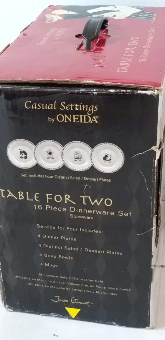 Oneida Casual Settings Table for Two 16-Piece Dinnerware Set image indicator(4)