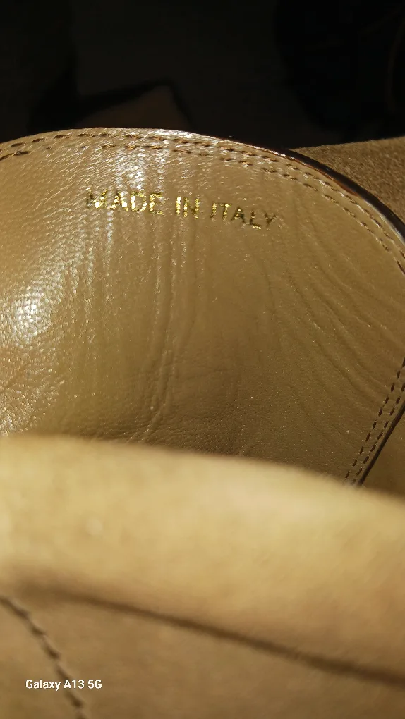 Authentic Louis Vuitton Suede Ankle Boots image indicator(2)