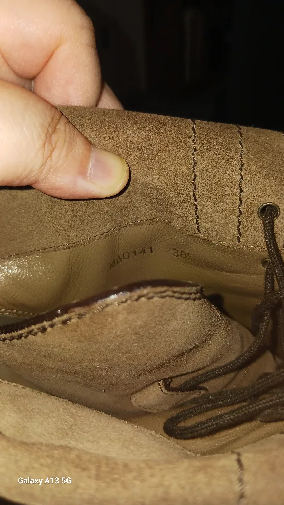 Authentic Louis Vuitton Suede Ankle Boots image indicator(3)