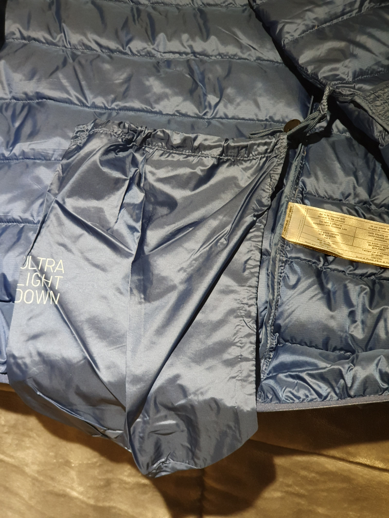 Uniqlo Ultra Light Down Vest - Men's XL - photo 4