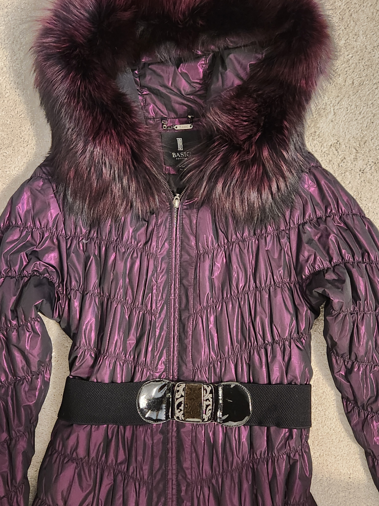 New Puffer Coat with Fox Fur Hood - Size Large - photo 5