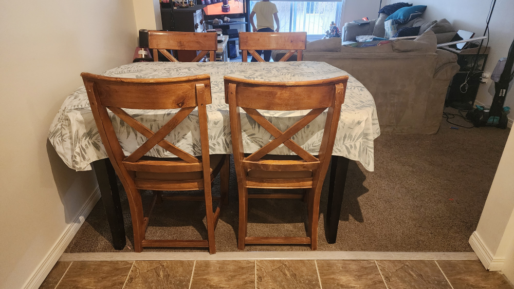 Dining Table Set - 4 Chairs - photo 3