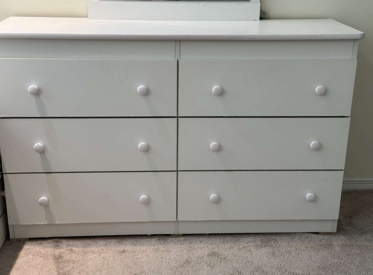 White dresser with mirror