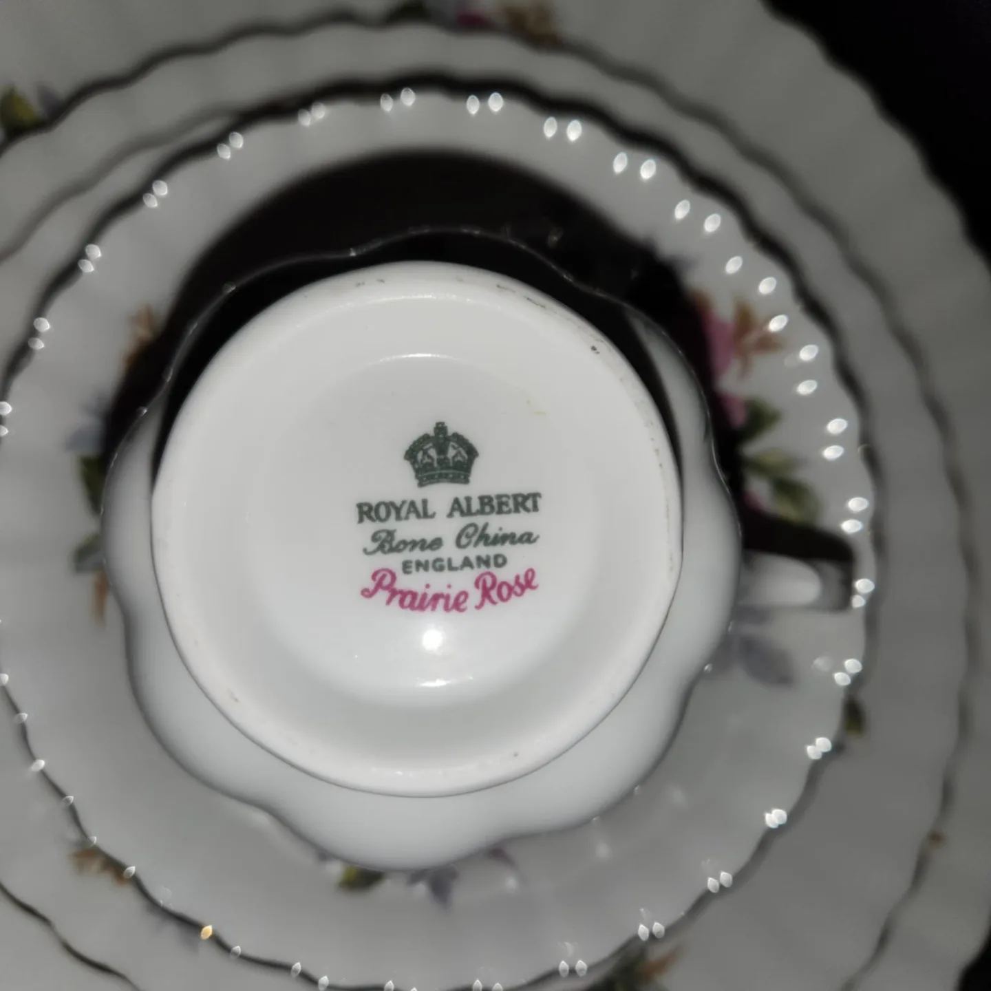 Vintage Royal Albert Old Country Roses Tea Set image indicator(8)