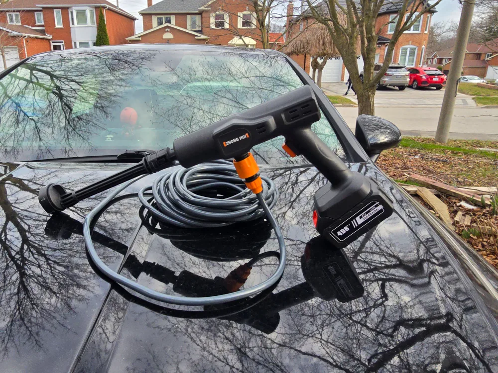 NEW Cordless Portable Car Washer with Multiple Nozzle Settings image indicator(4)