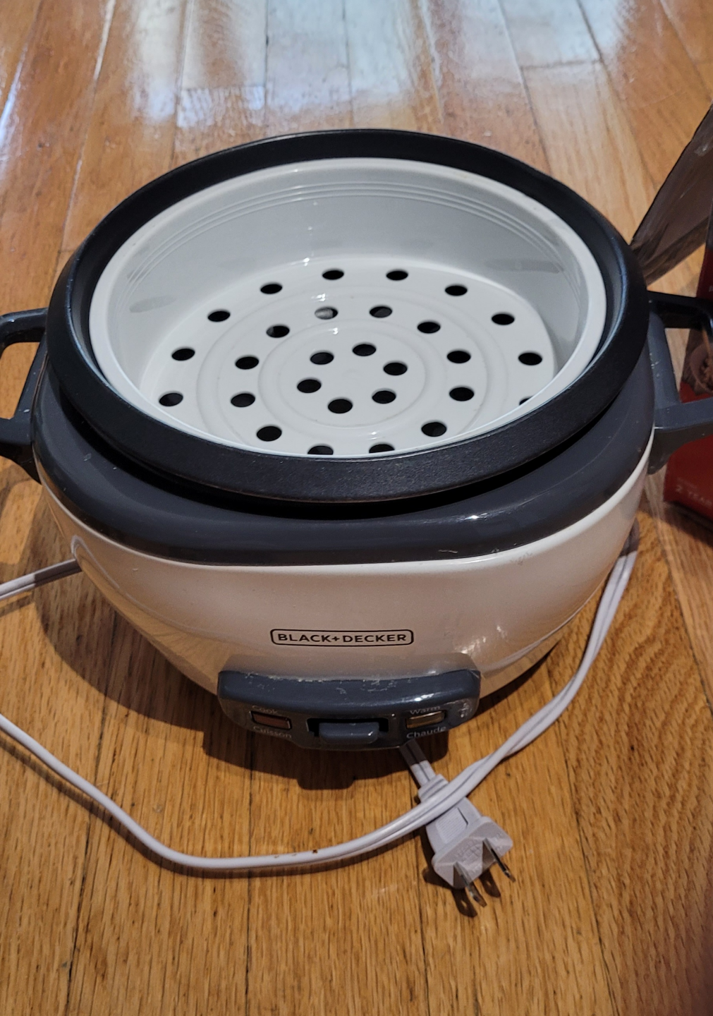 Black+Decker 6-Cup Rice Cooker and Steamer - photo 3