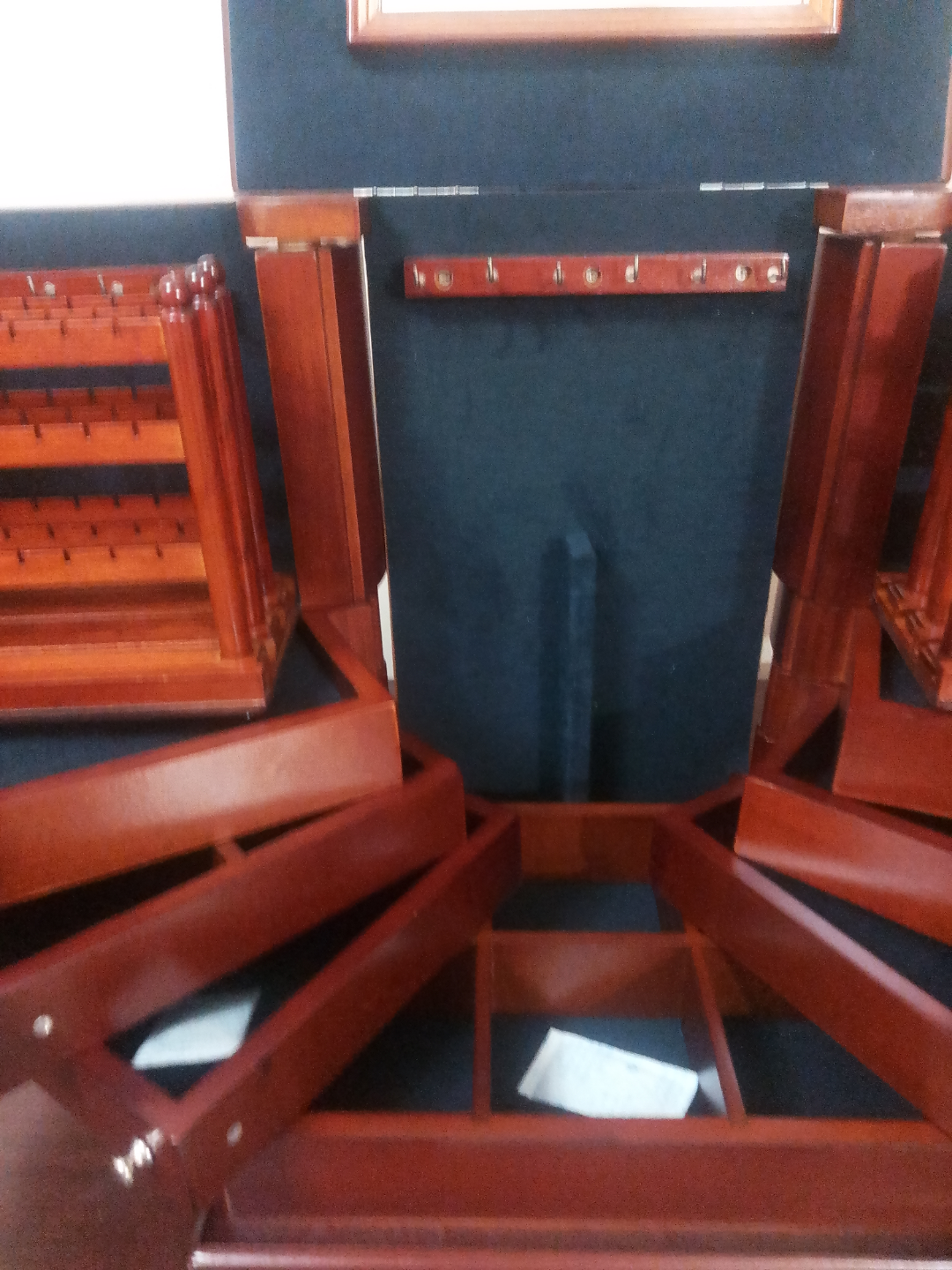 Deluxe jewelry organizer - photo 2
