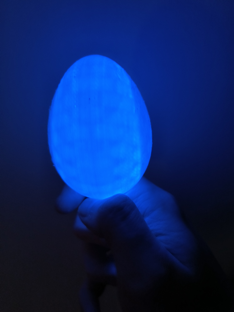 Decorative Colour-Changing LED Egg Night Light - photo 4
