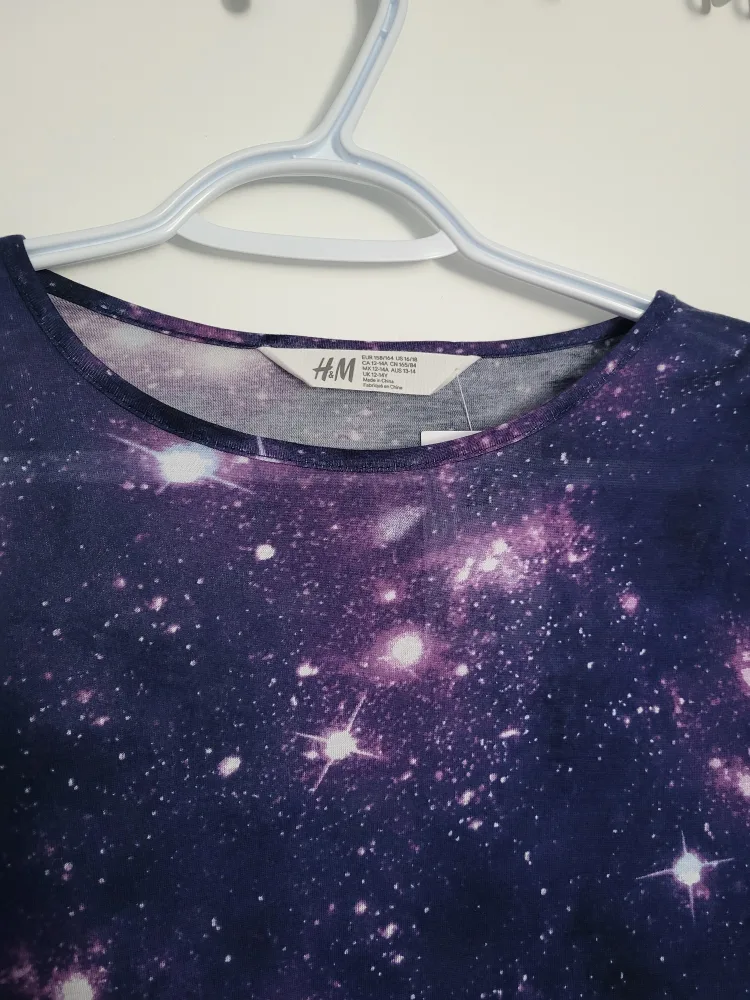 H&M girl's blouse size US 16/18 image indicator(3)