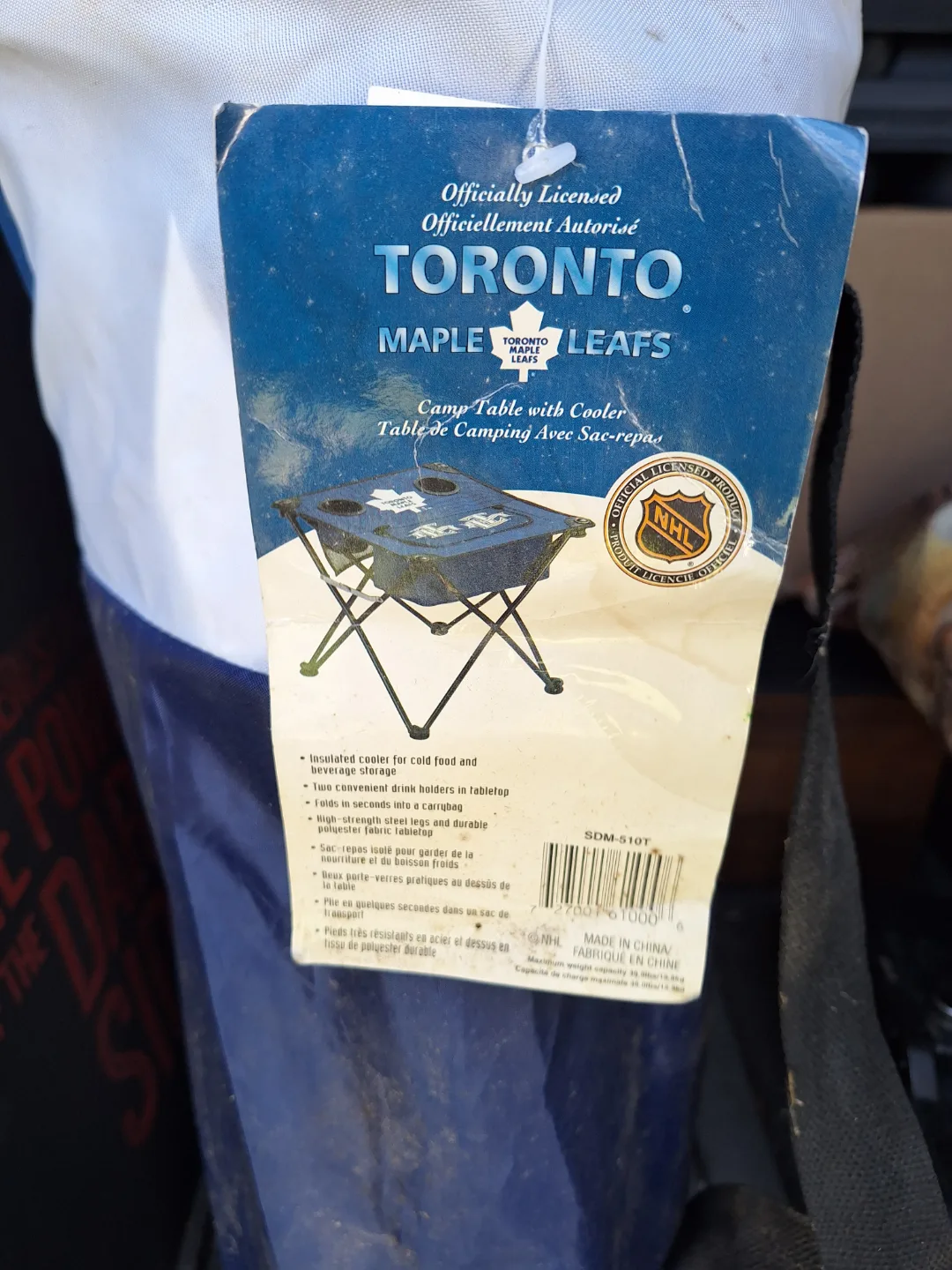 Maple Leafs Camp Table with Cooler 💚 (Kit Cat Club rescue) image indicator(5)