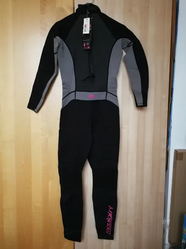 New! MauiGirl Youth Size Large Full-Length Wetsuit image indicator(4)