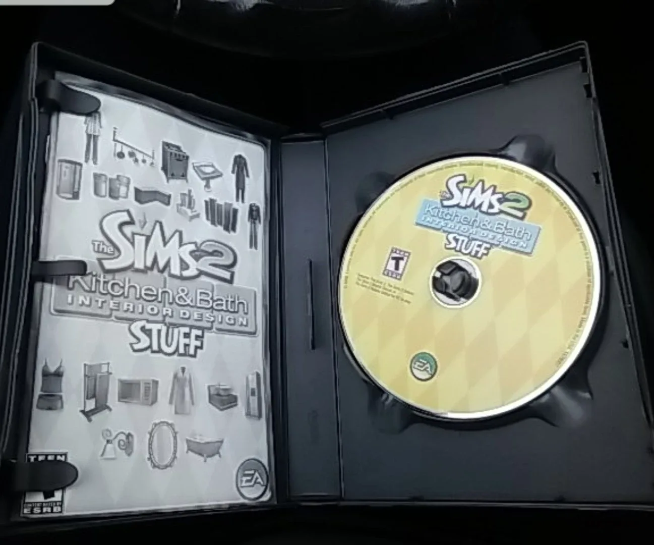 The Sims 2 Kitchen & Bath Interior Design Stuff PC Game image indicator(2)