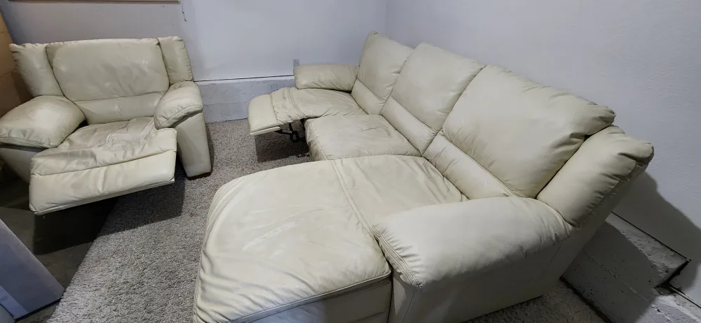 Natuzzi Editions Recliner 3 Seater Sectional & Armchair image indicator(6)