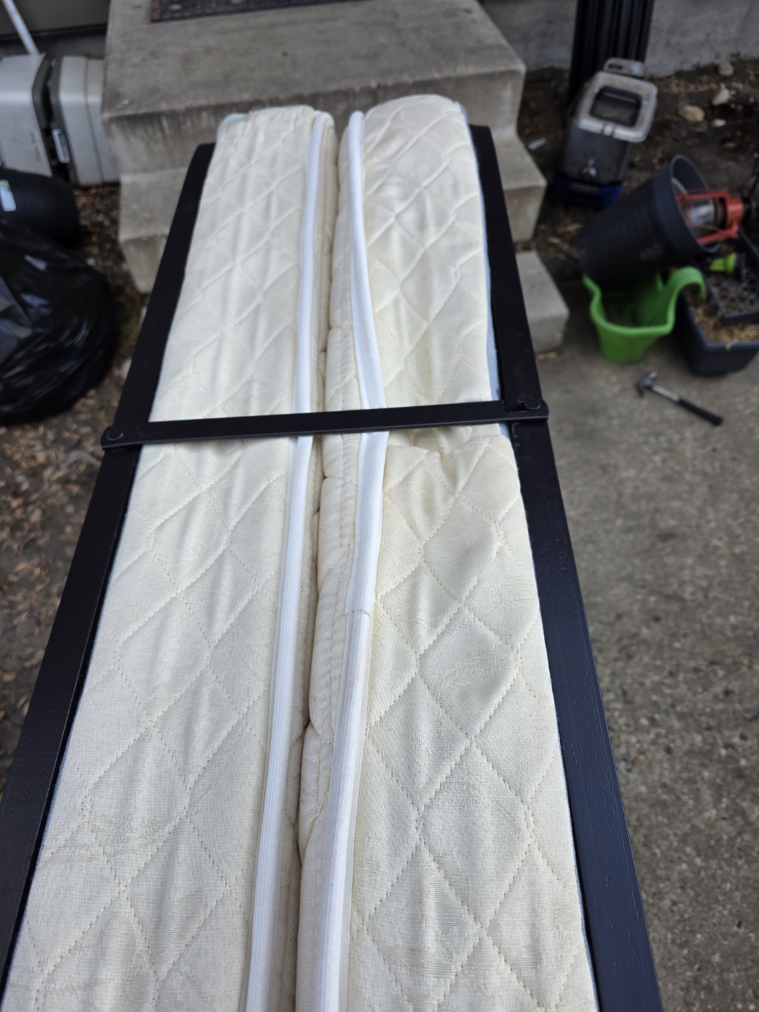 Folding cot with mattress twin size