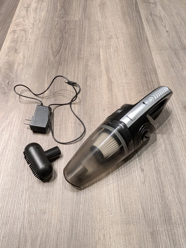 Mini vacuum thumbnail