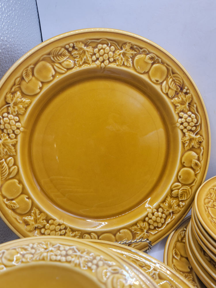 MCM Royal Worcester Crown Ware honey Orchard dishes - photo 3