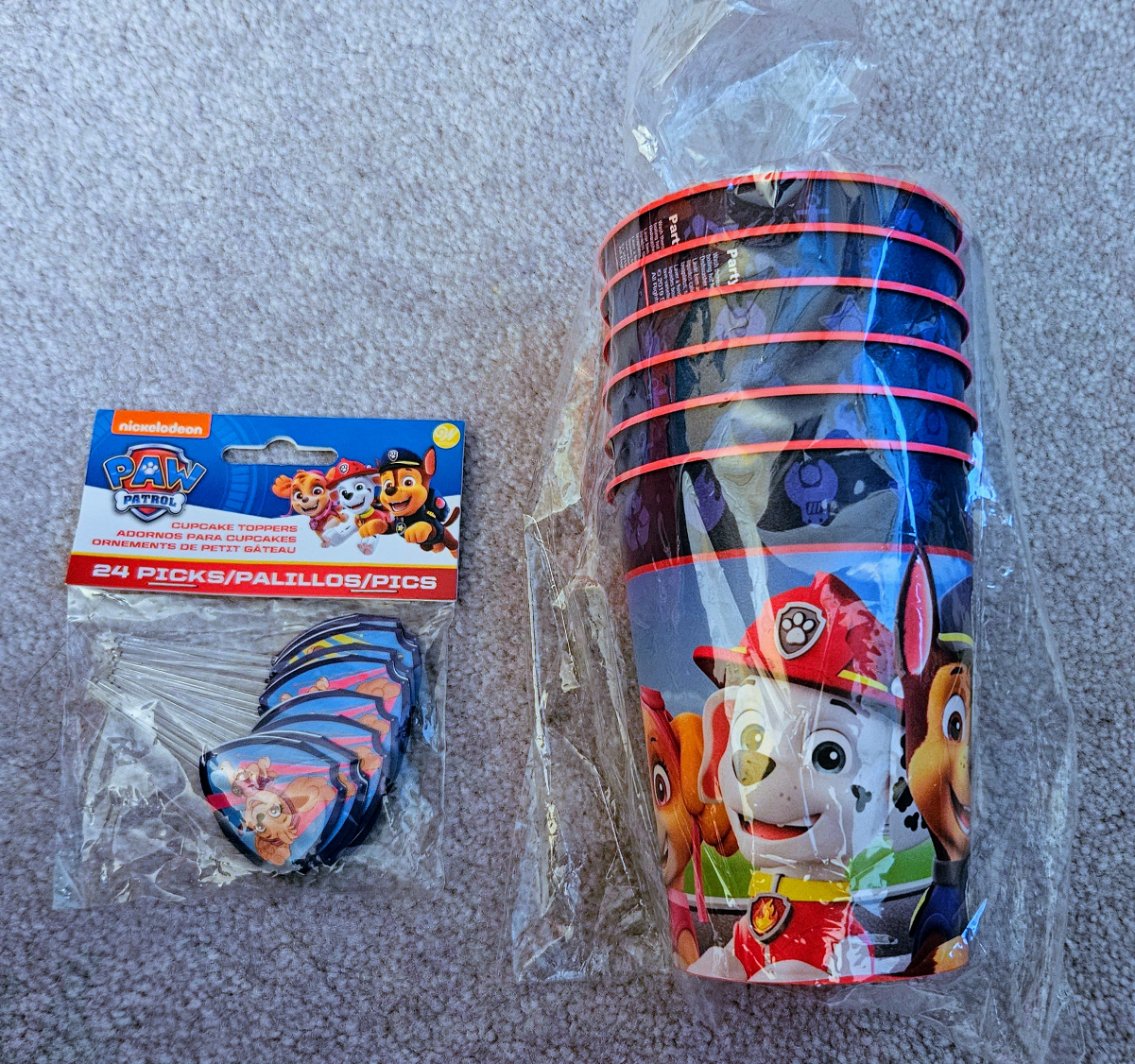 Brand new Paw Patrol plastic reusable cups & cupcake toppers