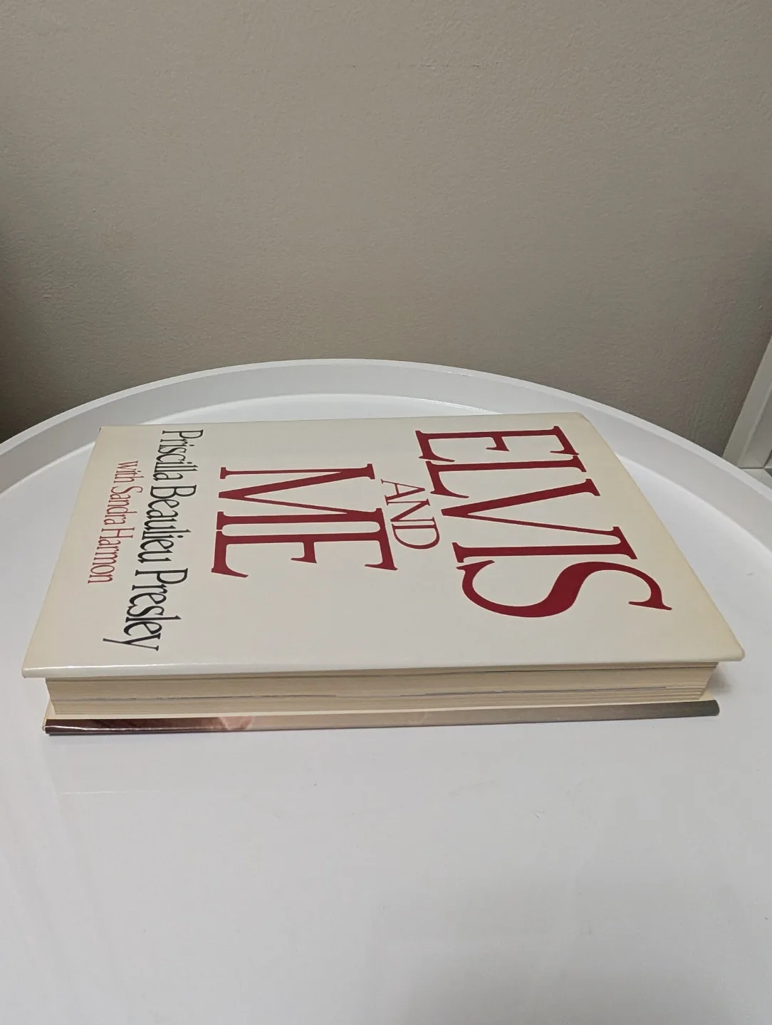 Elvis and Me by Priscilla Presley - Hardcover Book image indicator(5)