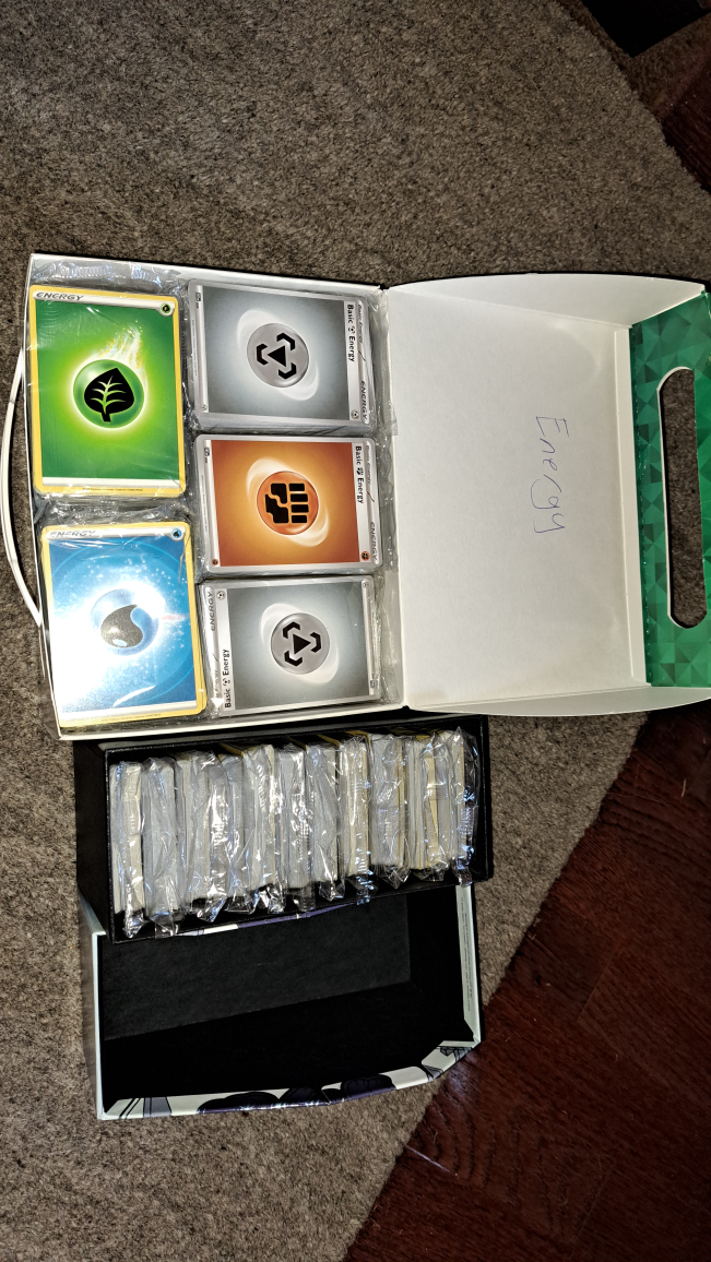 Huge Pokémon TCG Collection - Bulk Lot! - photo 3