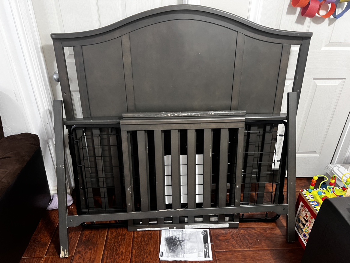 Cottage Arch-top Crib