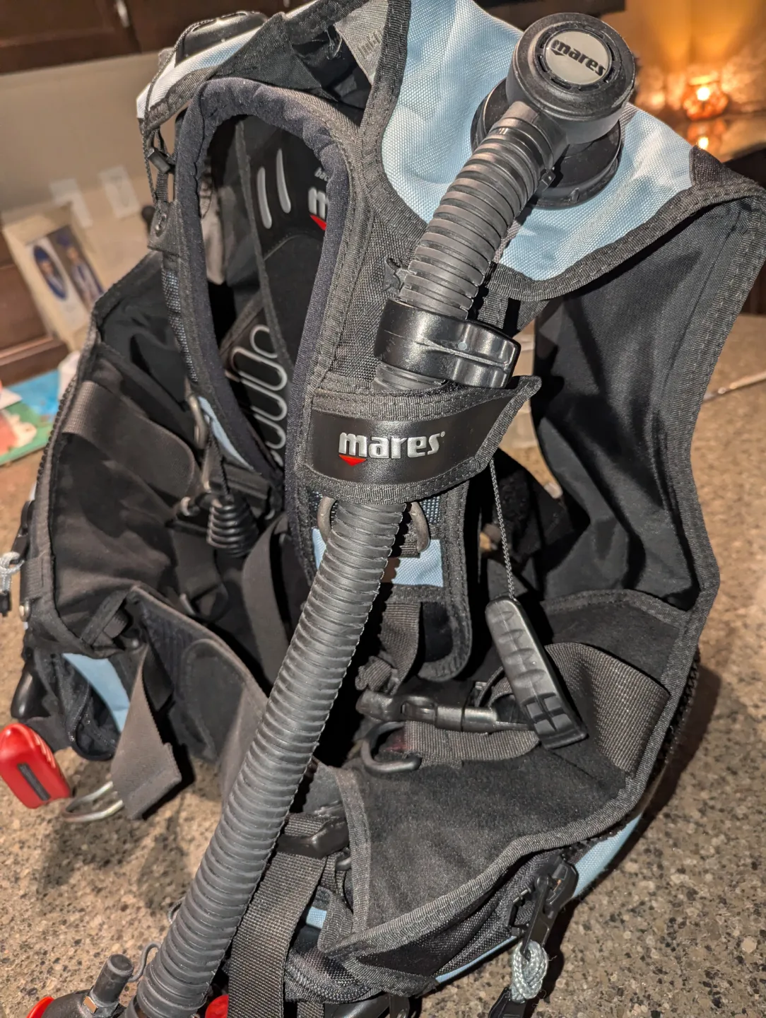 Mares XS Backplate BCD Scuba Diving Equipment image indicator(3)