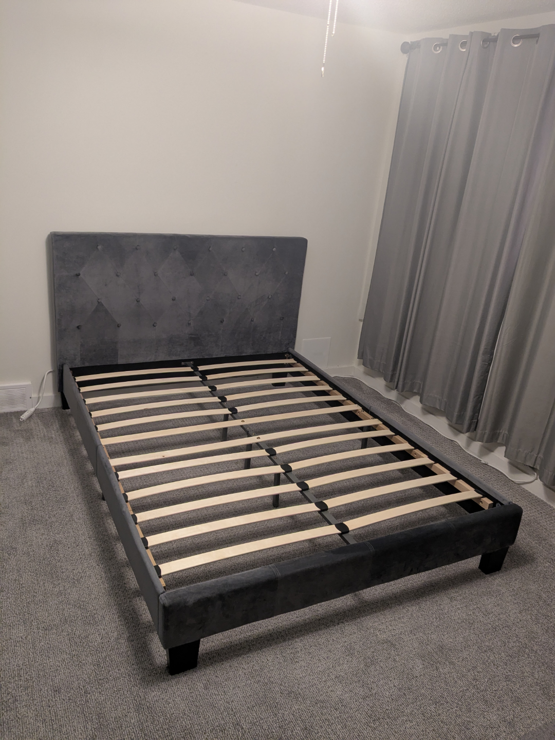 Queen-size upholstered bed frame with headboard - photo 3