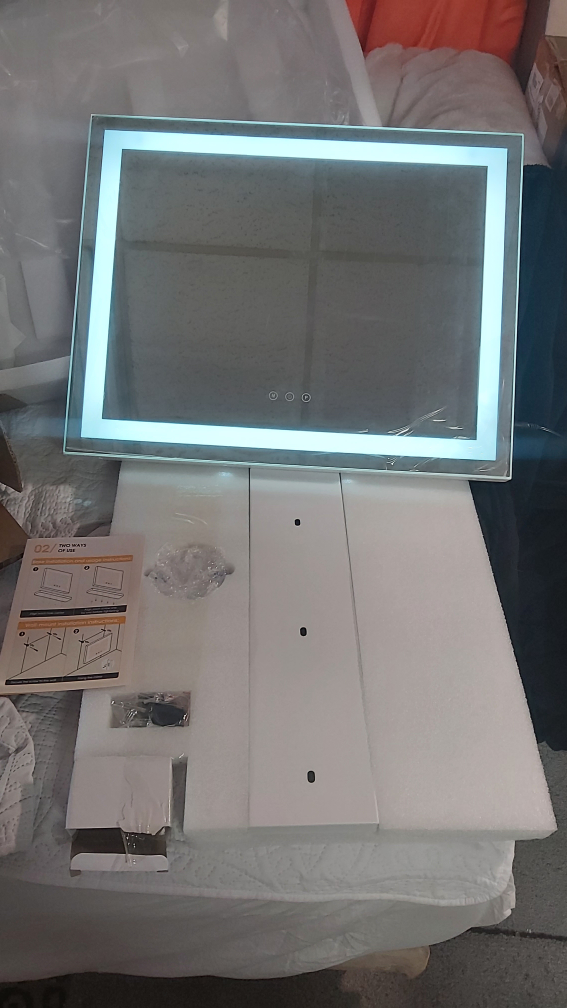 LED Lighted Vanity Mirror with 10x Magnification & USB Charging - photo 3
