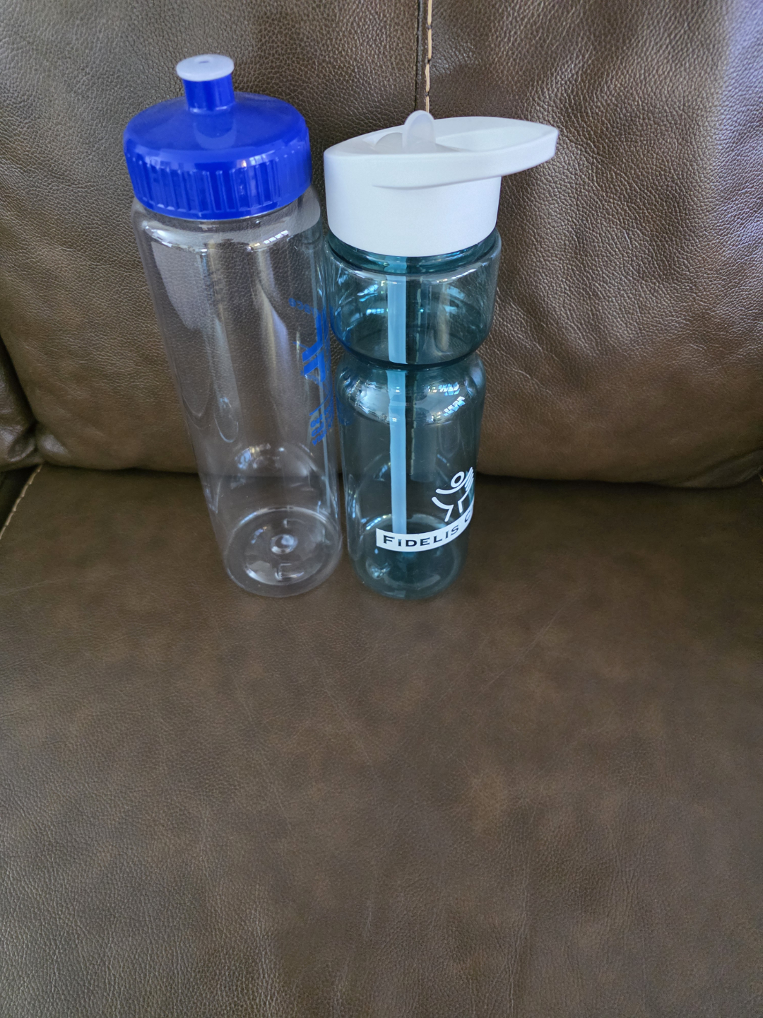 Two Reusable Water Bottles 💚