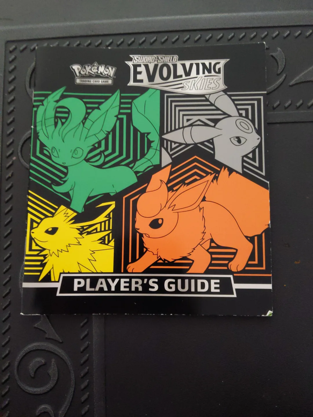 Pokemon Bundle - Booster Packs, Coin, Cards & Guide💚 image indicator(2)
