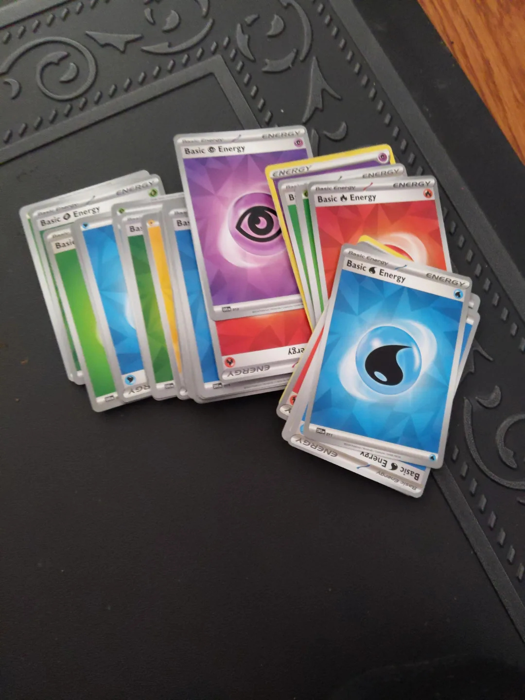 Pokemon Bundle - Booster Packs, Coin, Cards & Guide💚 image indicator(4)