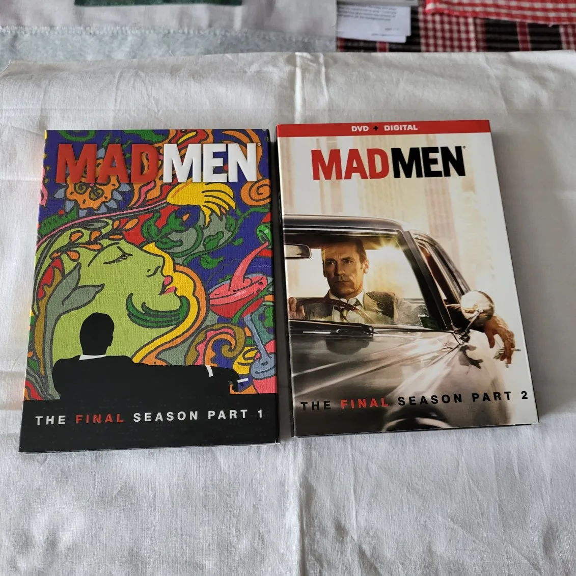 Mad Men: The Complete Series on DVD image indicator(2)