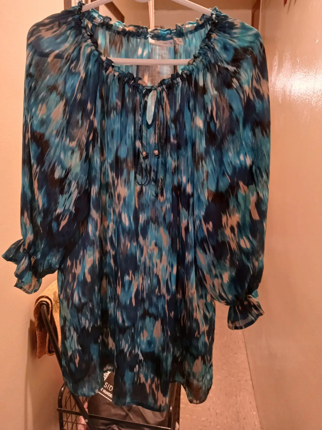 Women's Blue and Teal Abstract Print Blouse, Size M image indicator(2)