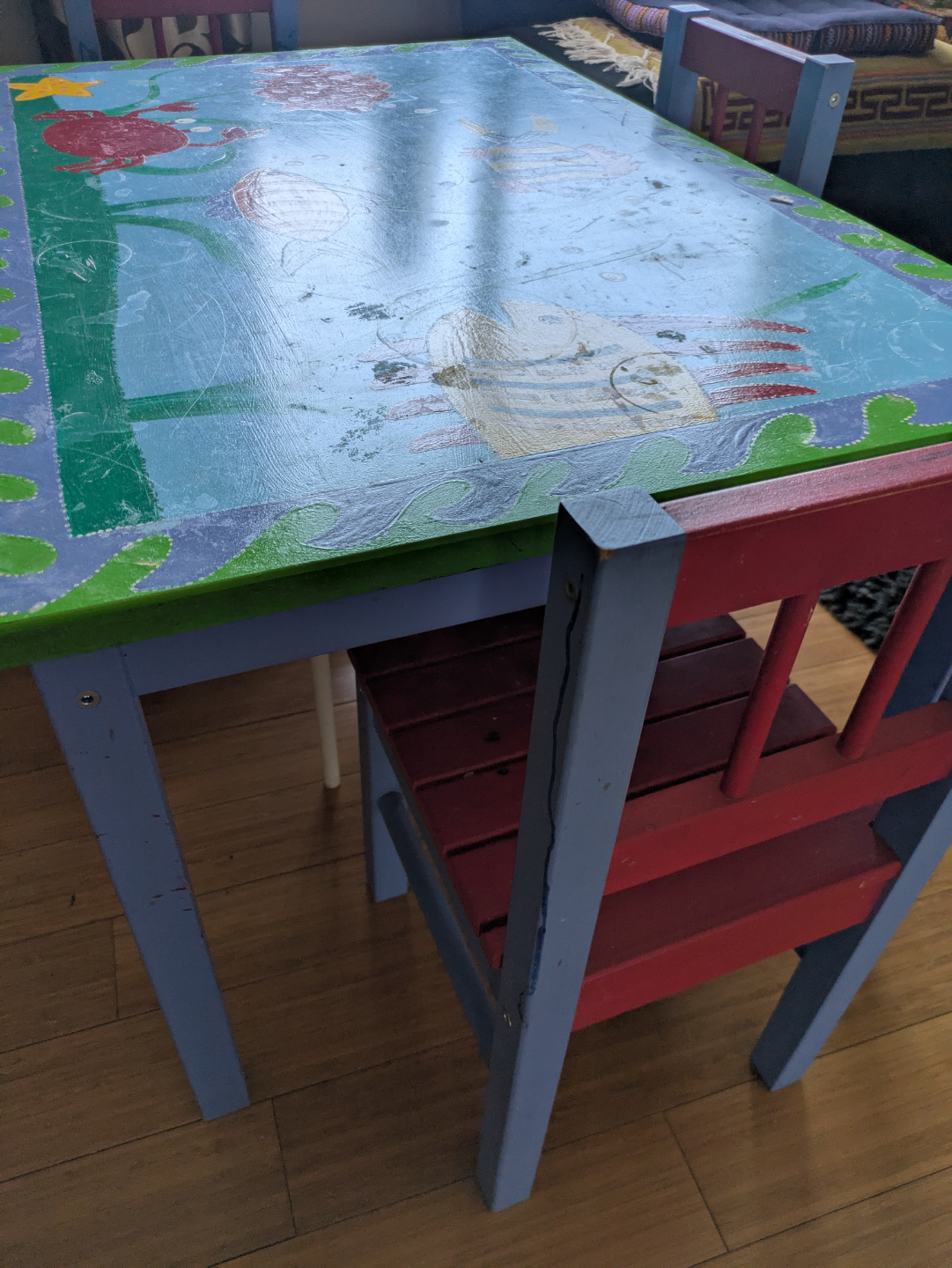 kids table and chair - photo 4