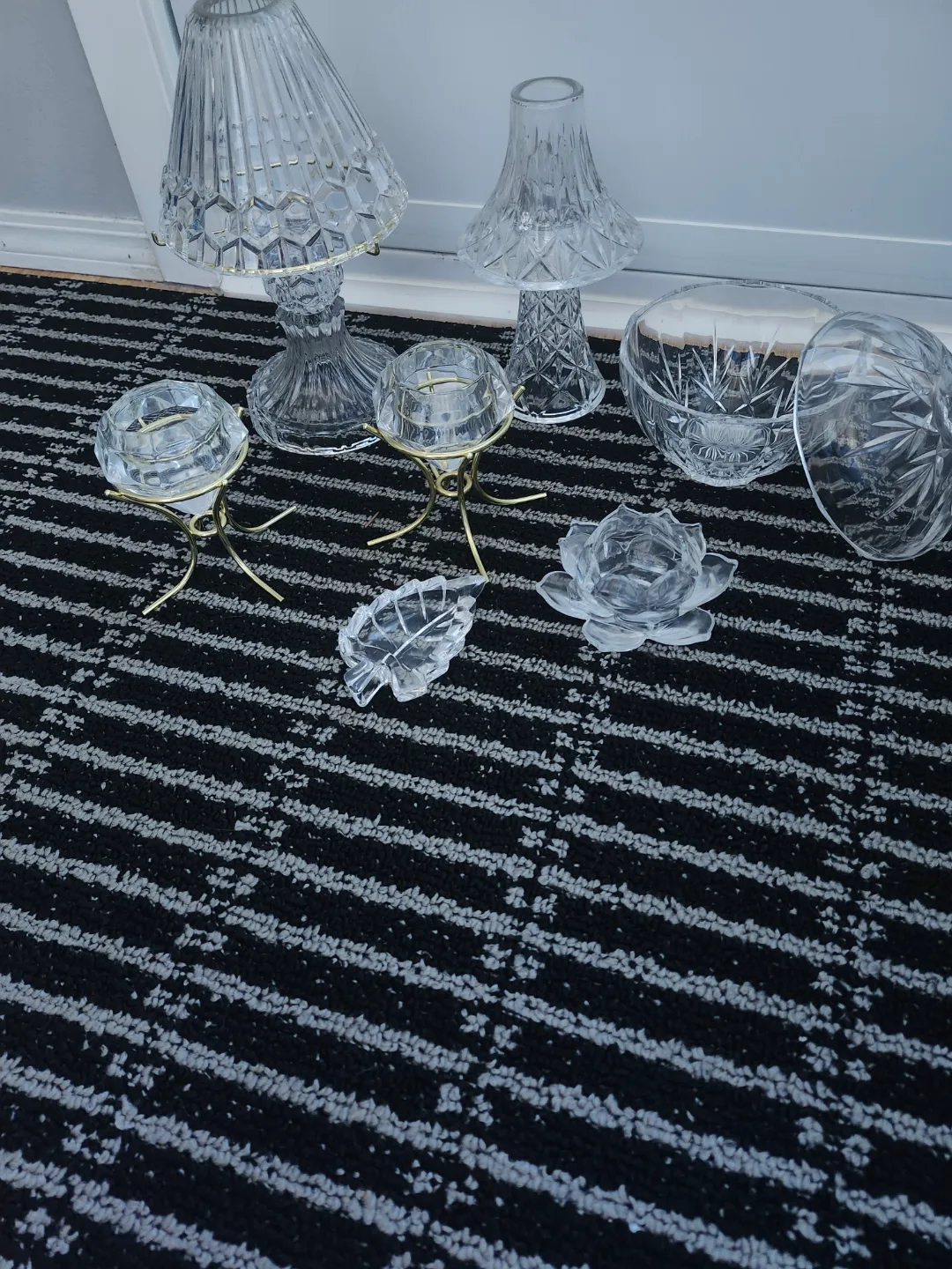 Crystal Votive Holders and Lamps thumbnail