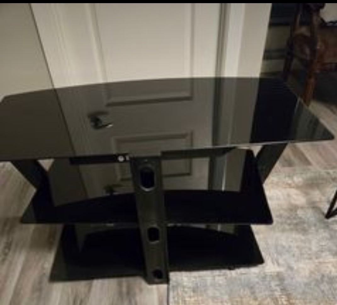 Black Tempered Glass TV Stand