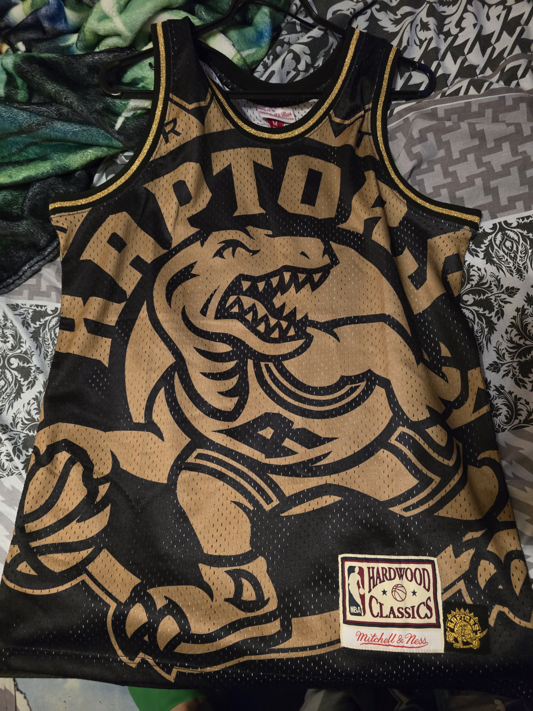 gold raptors jersey - photo 3