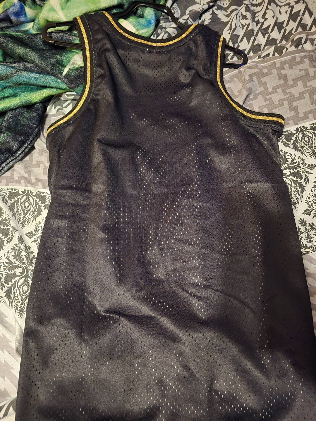 gold raptors jersey - photo 4