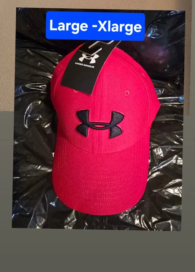 💚Under Armour Red Baseball Cap - Large/XLarge thumbnail